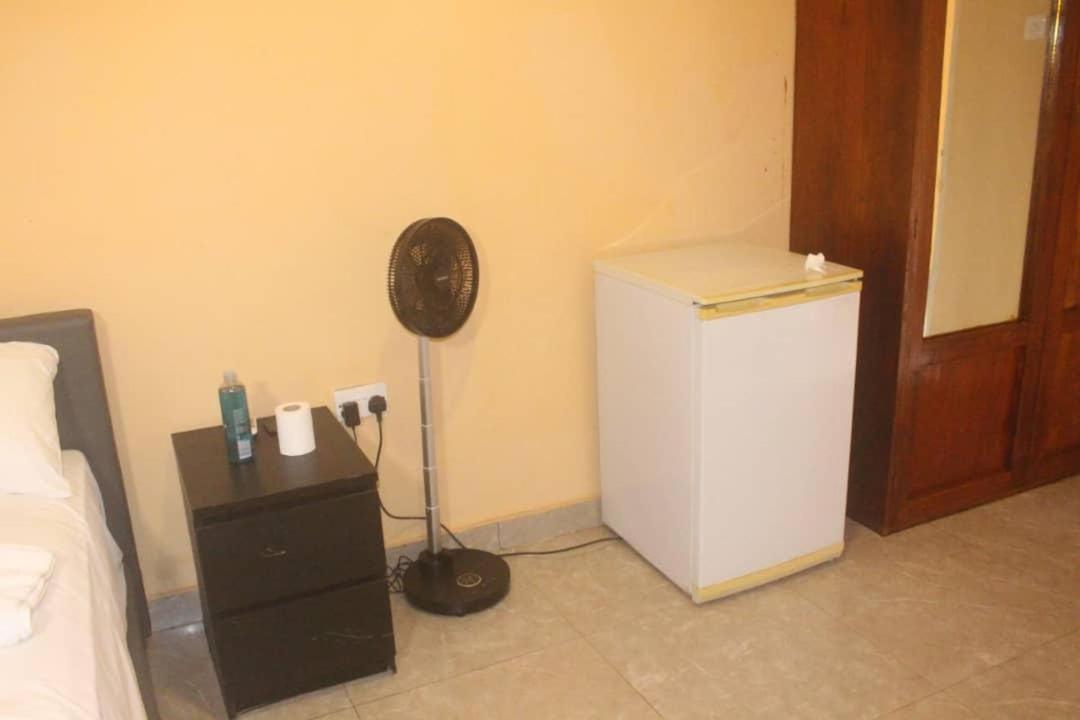 Debora Guest House Freetown Kültér fotó