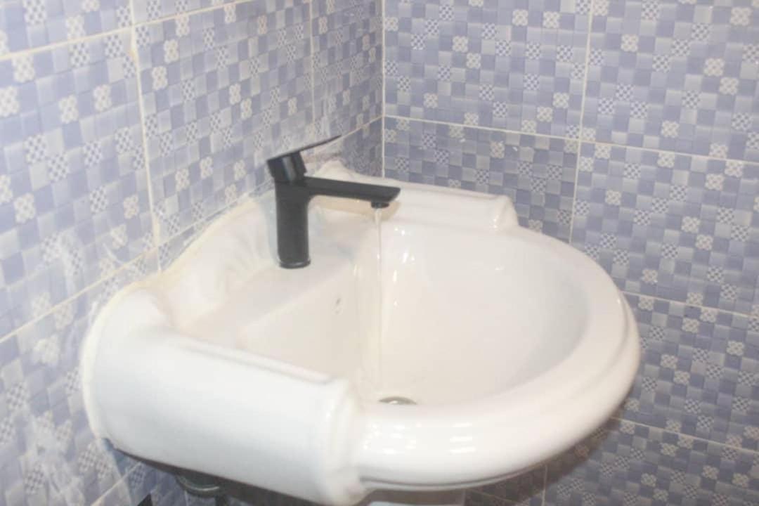 Debora Guest House Freetown Kültér fotó