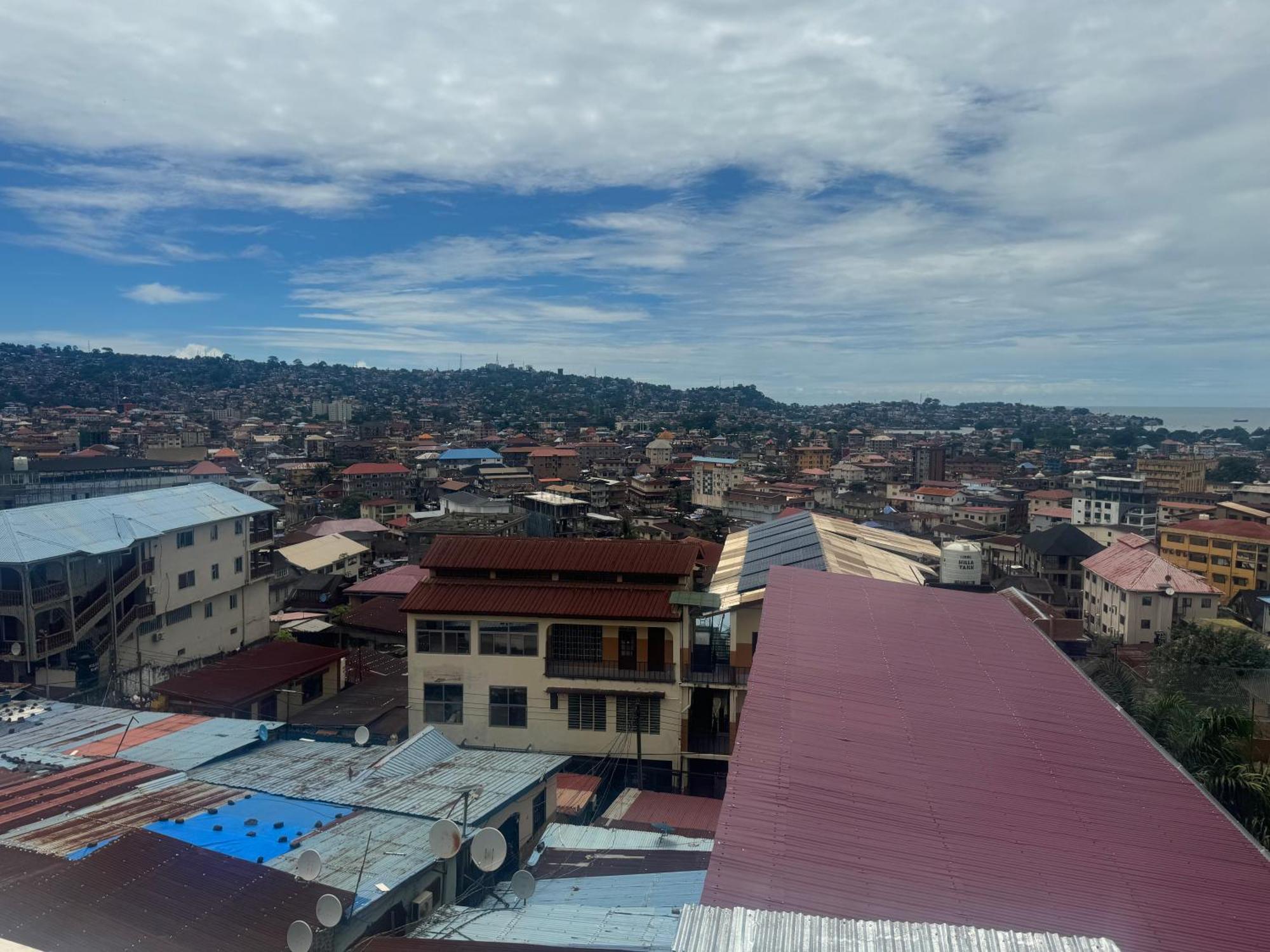Debora Guest House Freetown Kültér fotó